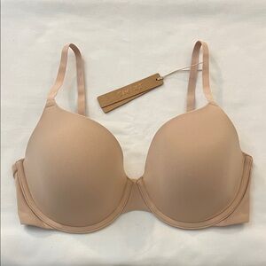 SKIMS FITS EVERYBODY T-SHIRT BRA